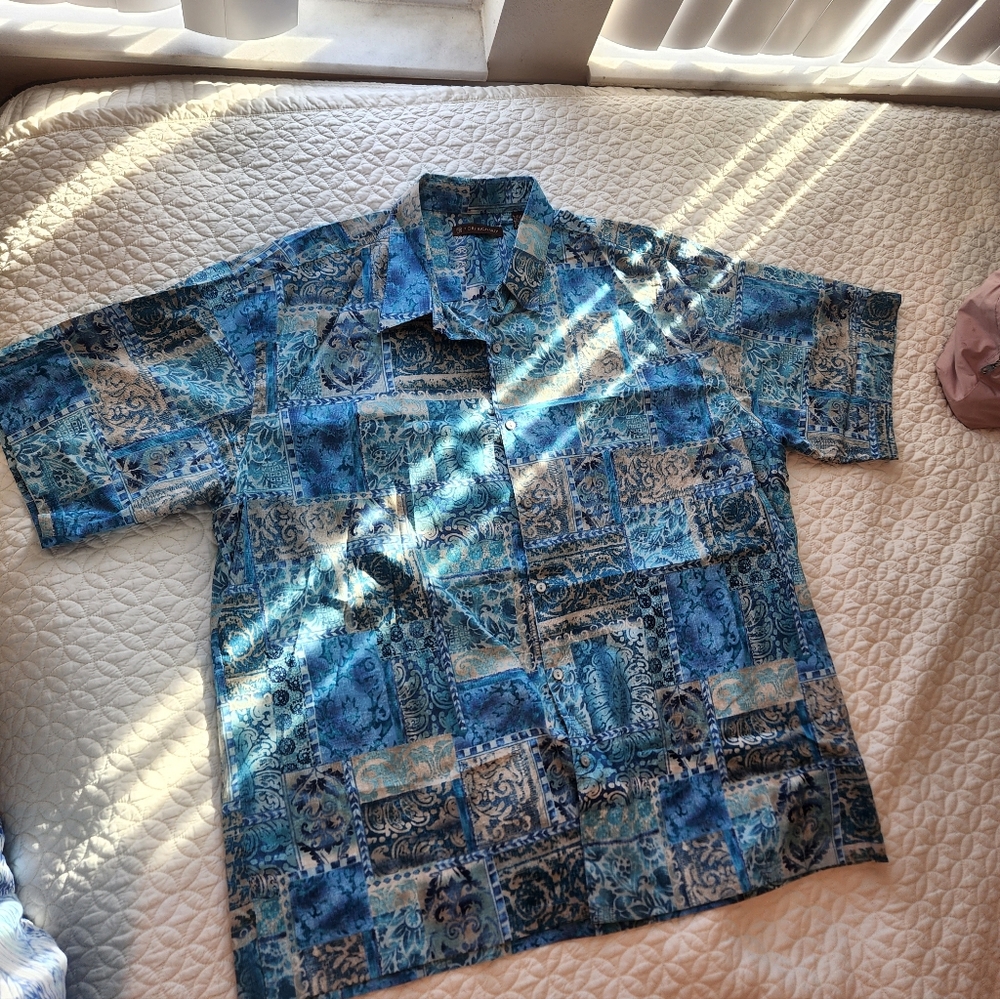 Tori Richard Blue Patterned Casual Button Down Shirt - Picture 2 of 7